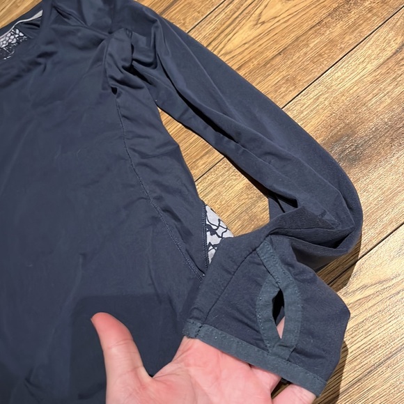 Navy Athletic Top - Picture 2 of 4